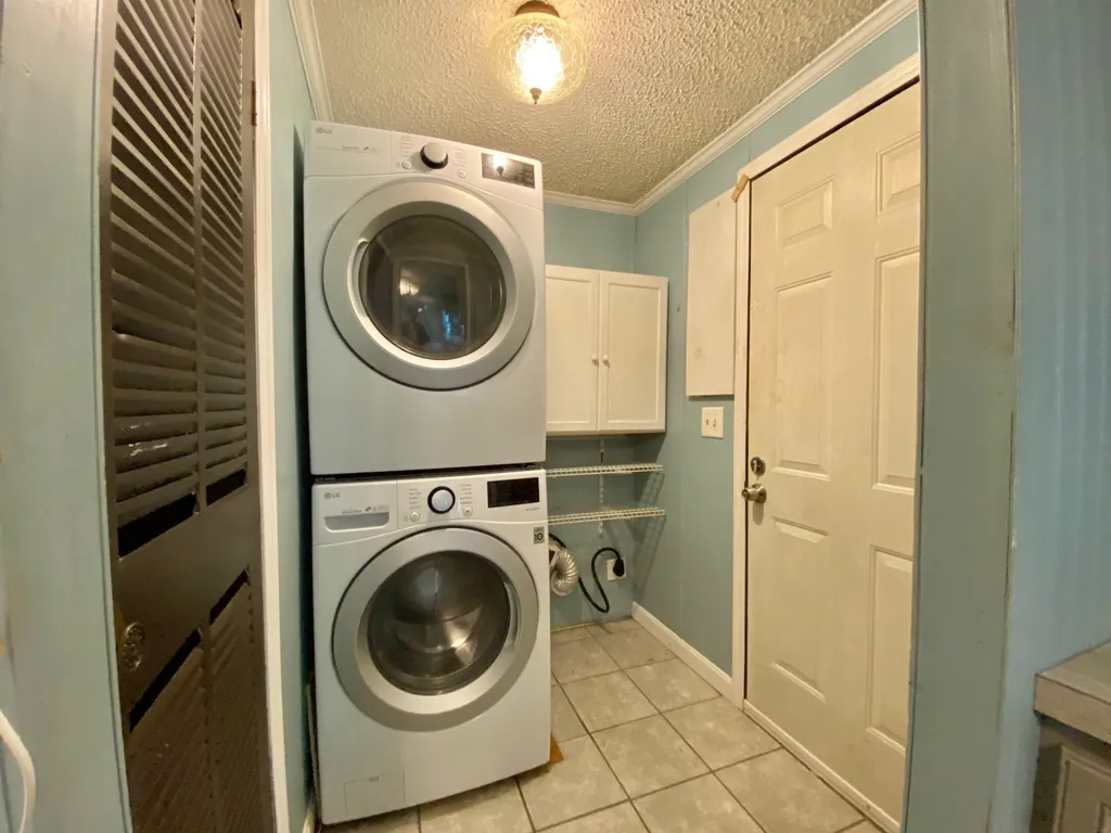 207 Redwood Road Loudon NH 03307