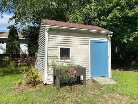 207 Redwood Road Loudon NH 03307