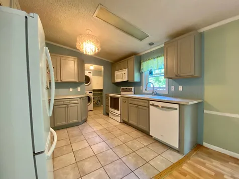 207 Redwood Road Loudon NH 03307