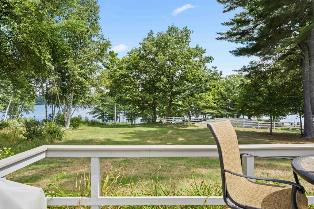 27 Constellation Drive Laconia NH 03246