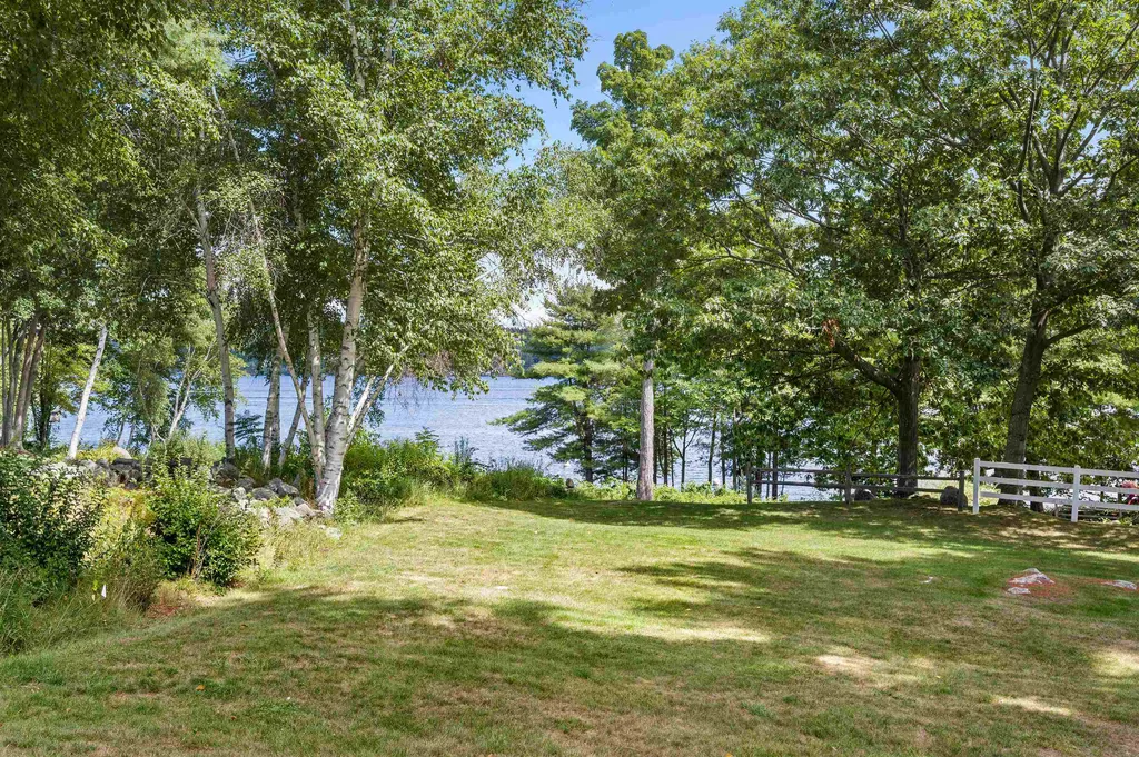 27 Constellation Drive Laconia NH 03246