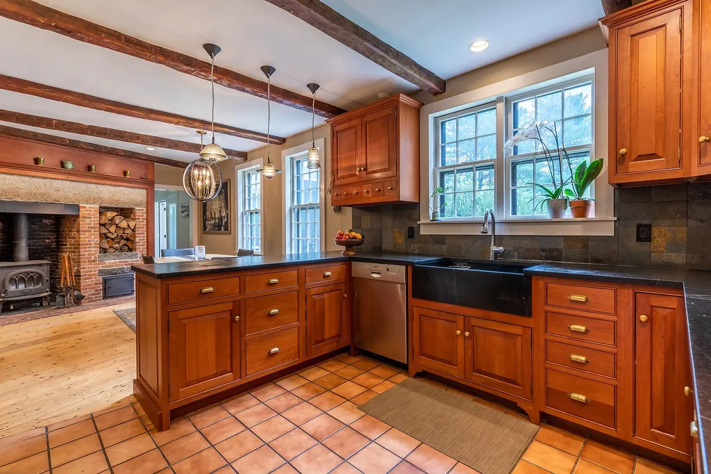 134 Spruce Way Woodstock VT 05091