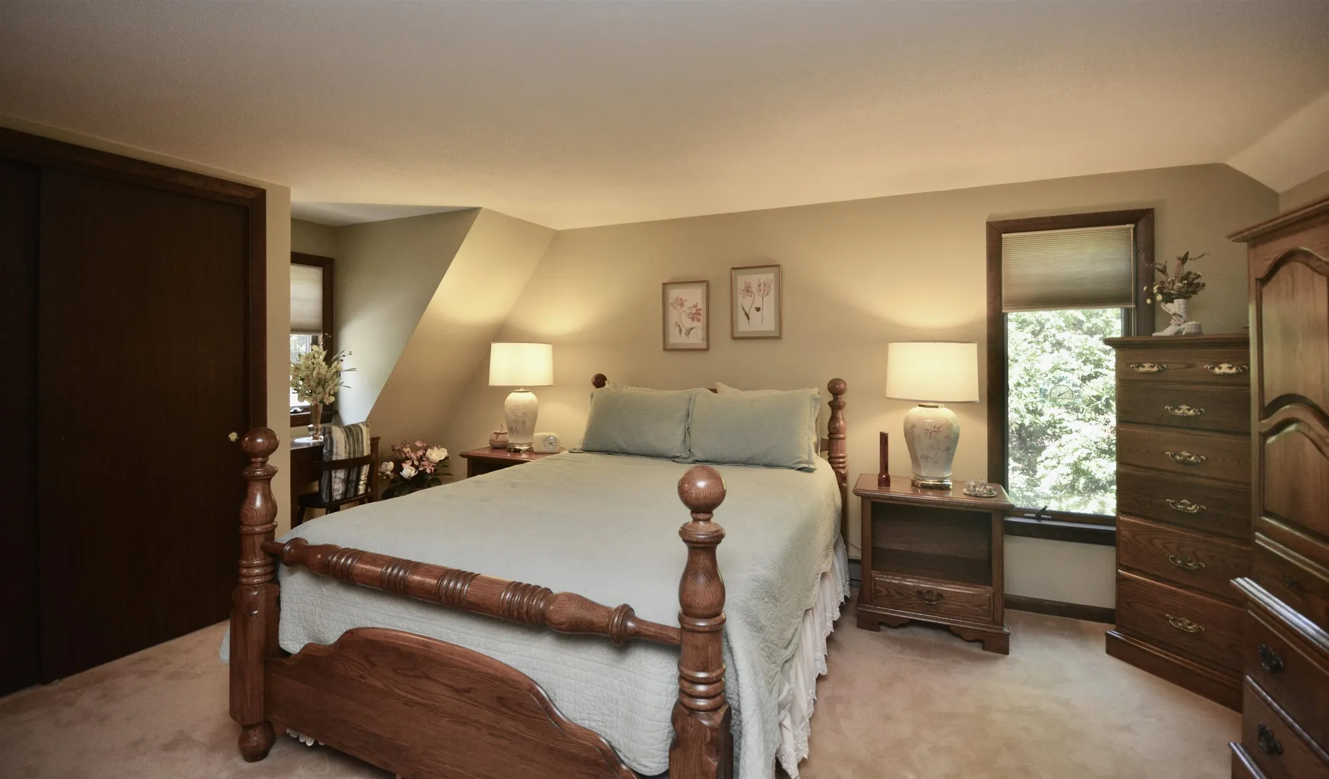 44 Old Beach Circle Grantham NH 03753