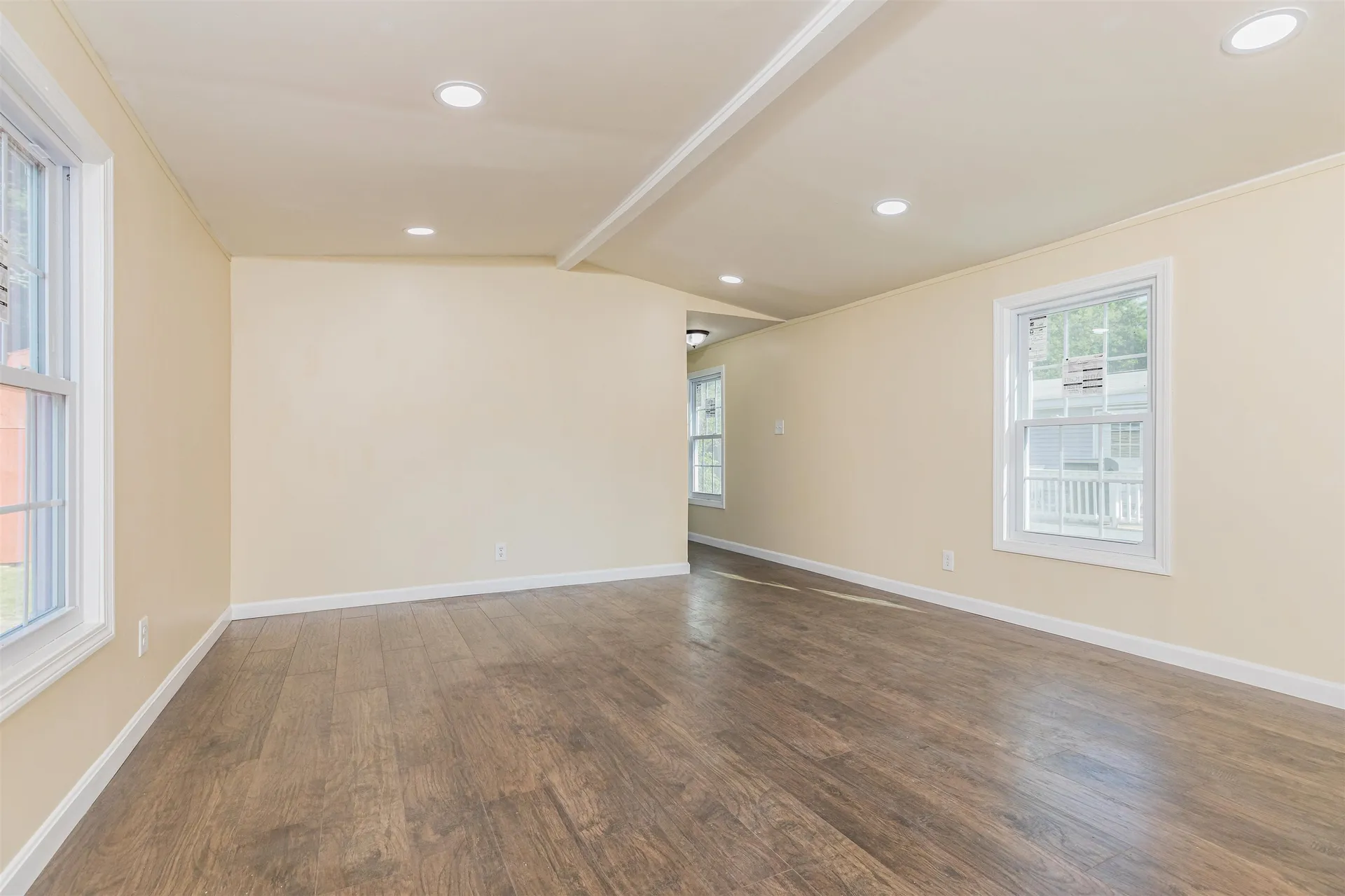 64 Hilton Avenue Exeter NH 03833-4131