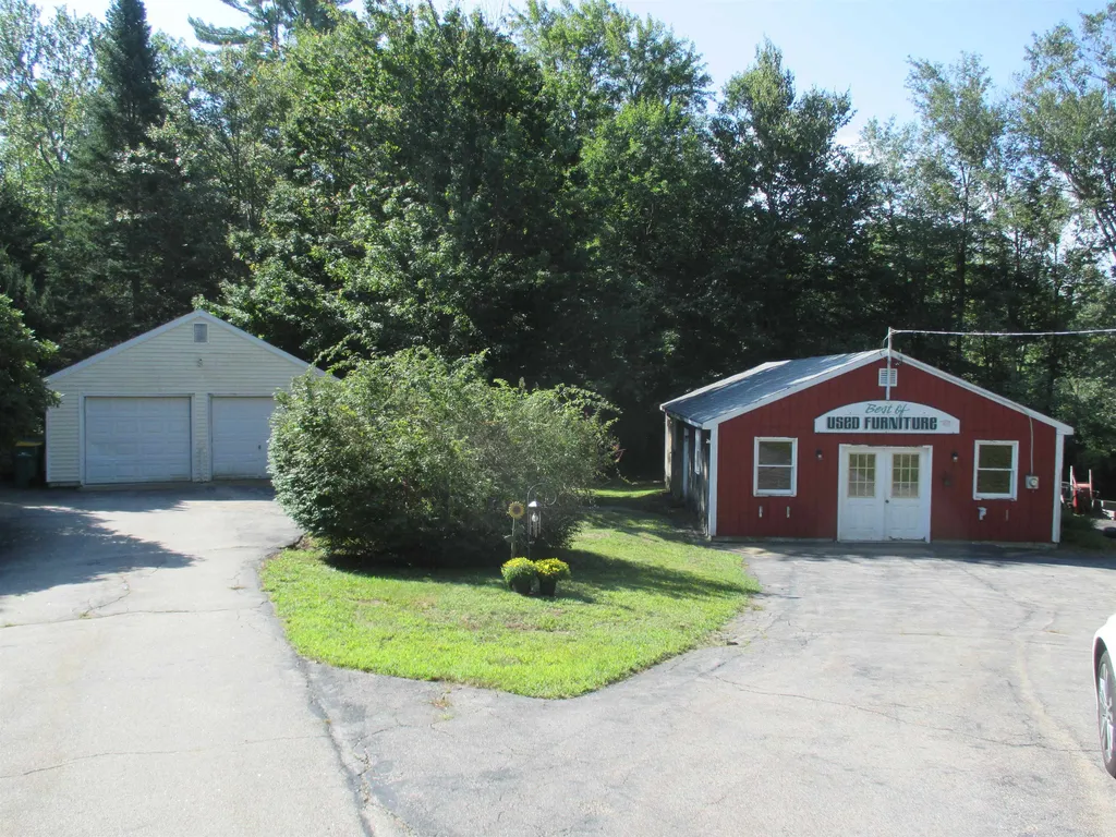 154 Crown Point Road Rochester NH 03867