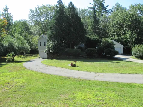 154 Crown Point Road Rochester NH 03867