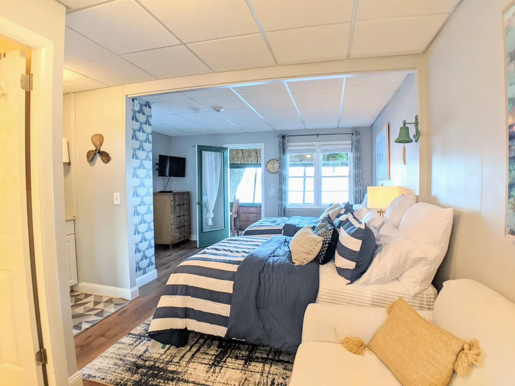 885 Laconia Road Tilton NH 03276