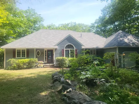 108 River Street Wolfeboro NH 03894