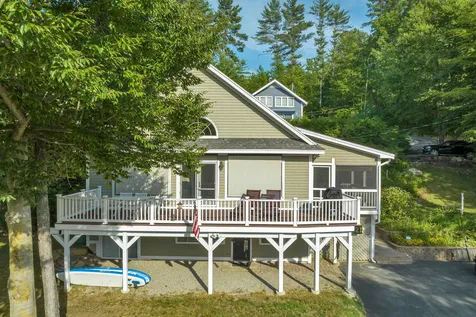 21 Peggy's Cove Road Alton NH 03810