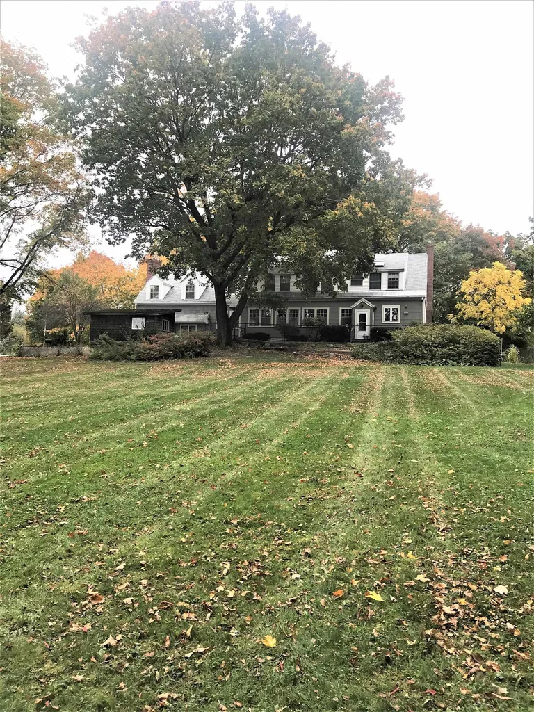 14 Schoolhouse Lane Durham NH 03824