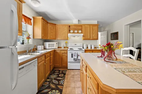 45 Old Prescott Hill Road Laconia NH 03246