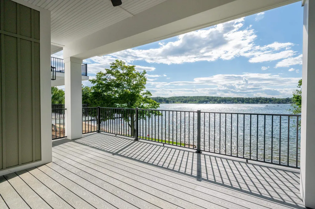 1332 Union Avenue Laconia NH 03246