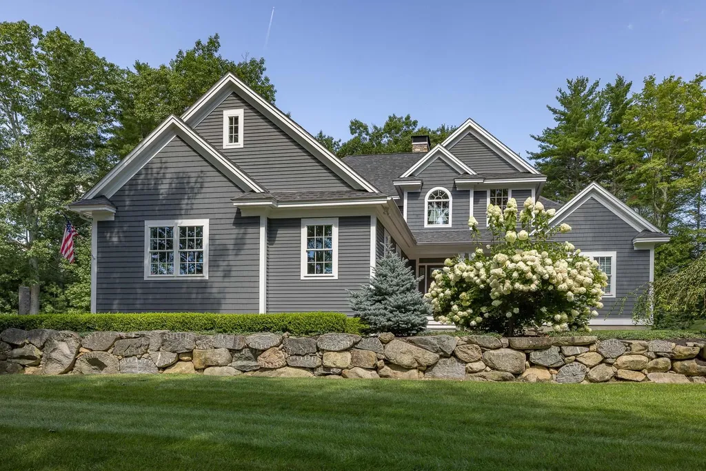 22 Niblick Lane Greenland NH 03840