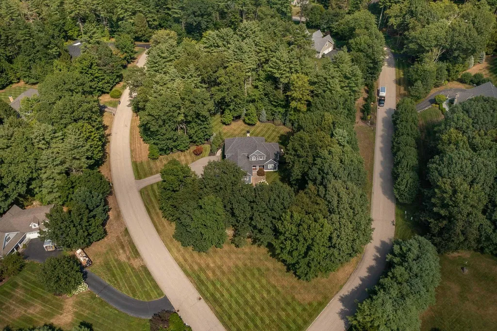 22 Niblick Lane Greenland NH 03840