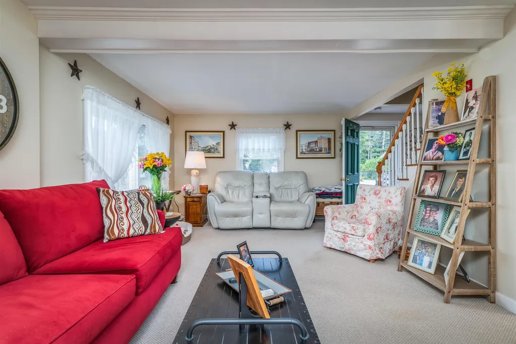166 Milton Road Rochester NH 03868