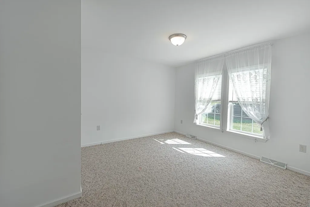 14 Eagle Nest Drive Franklin NH 03235