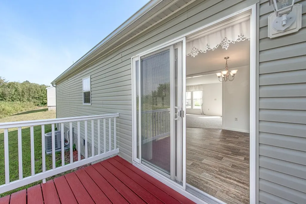 14 Eagle Nest Drive Franklin NH 03235