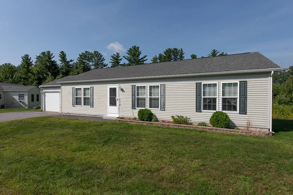 14 Eagle Nest Drive Franklin NH 03235