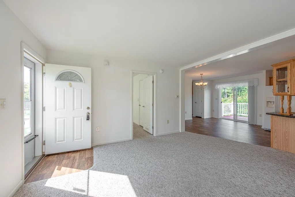 14 Eagle Nest Drive Franklin NH 03235
