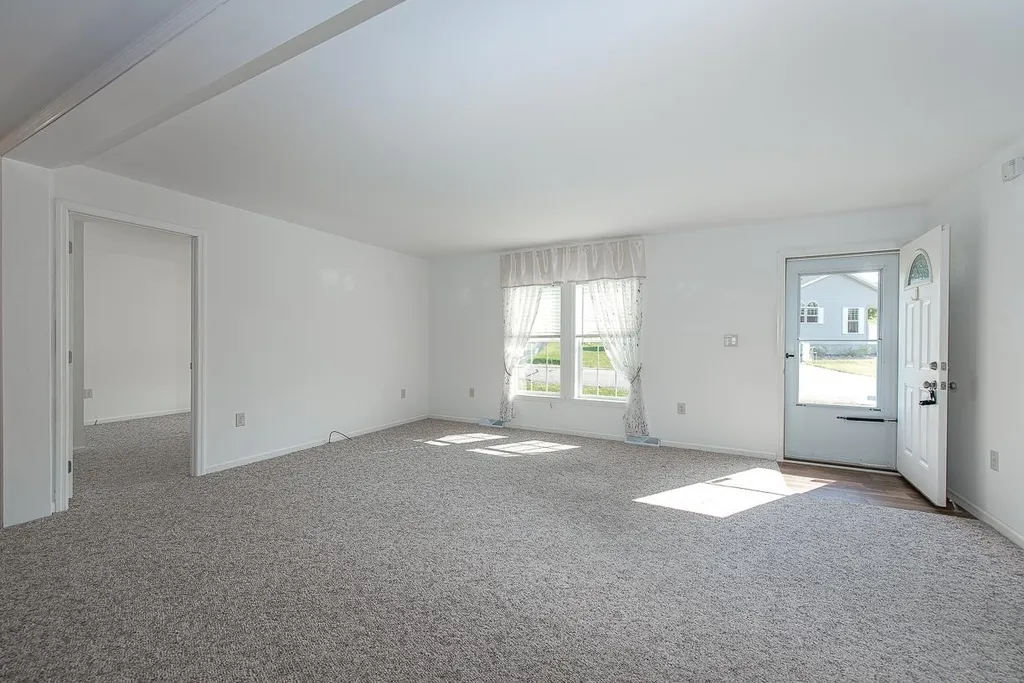 14 Eagle Nest Drive Franklin NH 03235