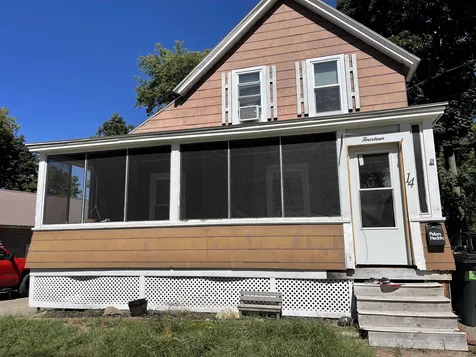 14 Olive Place Laconia NH 03246