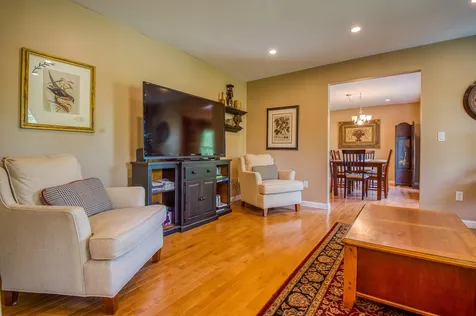 17 Fadden Drive Conway NH 03813