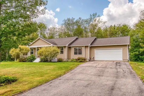 17 Fadden Drive Conway NH 03813