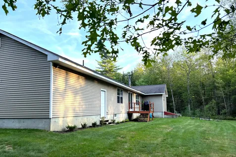 17 Fadden Drive Conway NH 03813