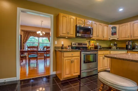 17 Fadden Drive Conway NH 03813