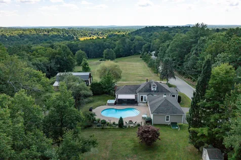 79 Dry Hill Road Rochester NH 03867-4129