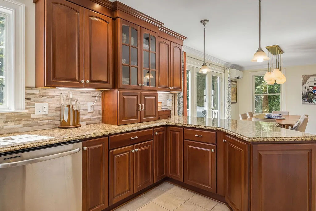 65 Portsmouth Avenue New Castle NH 03854