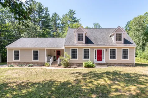 77 Washington Drive Wakefield NH 03830