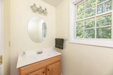 77 Washington Drive Wakefield NH 03830