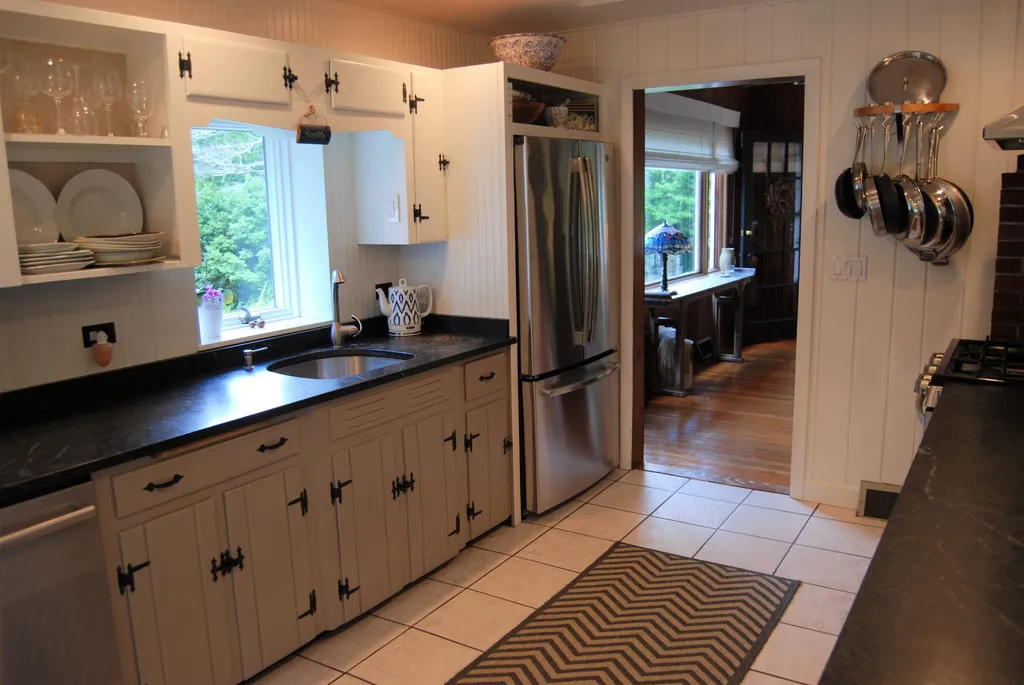 7 Harbor Way Wolfeboro NH 03894-4016