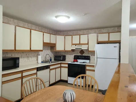 130 Endicott Street Laconia NH 03246