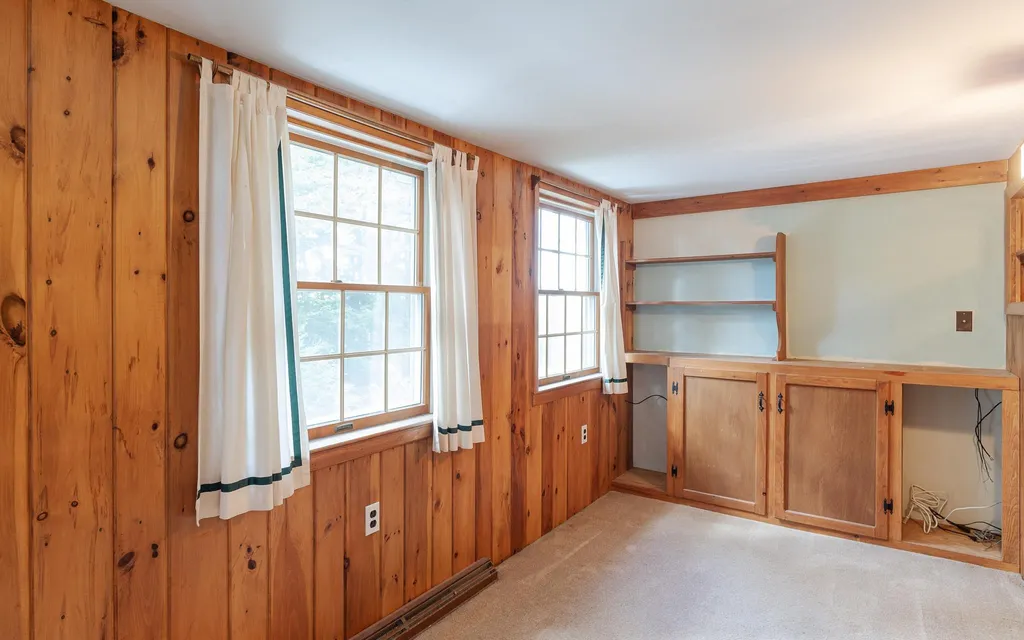 24 Barnett Hill Road Walpole NH 03608