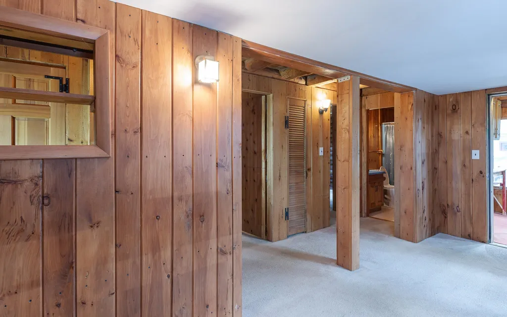 24 Barnett Hill Road Walpole NH 03608