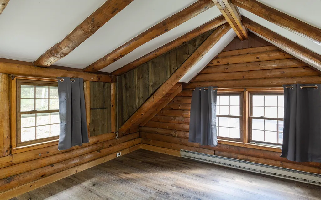 24 Barnett Hill Road Walpole NH 03608