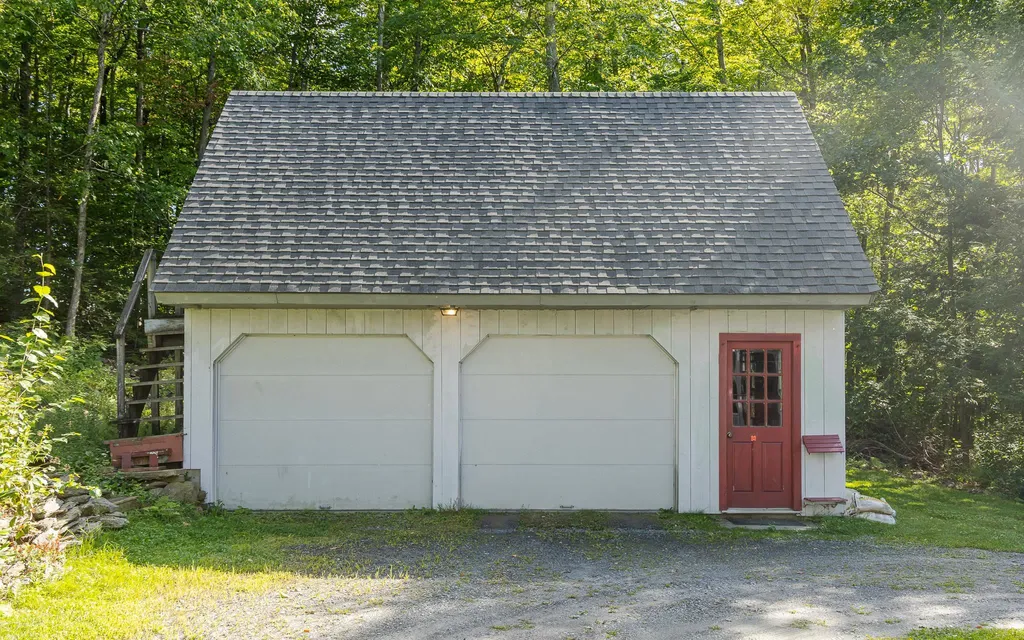 24 Barnett Hill Road Walpole NH 03608