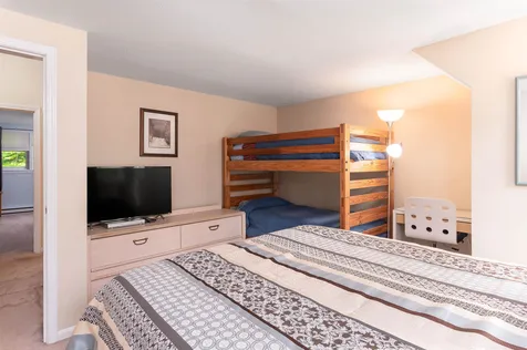 124 Old Bartlett Road Conway NH 03860