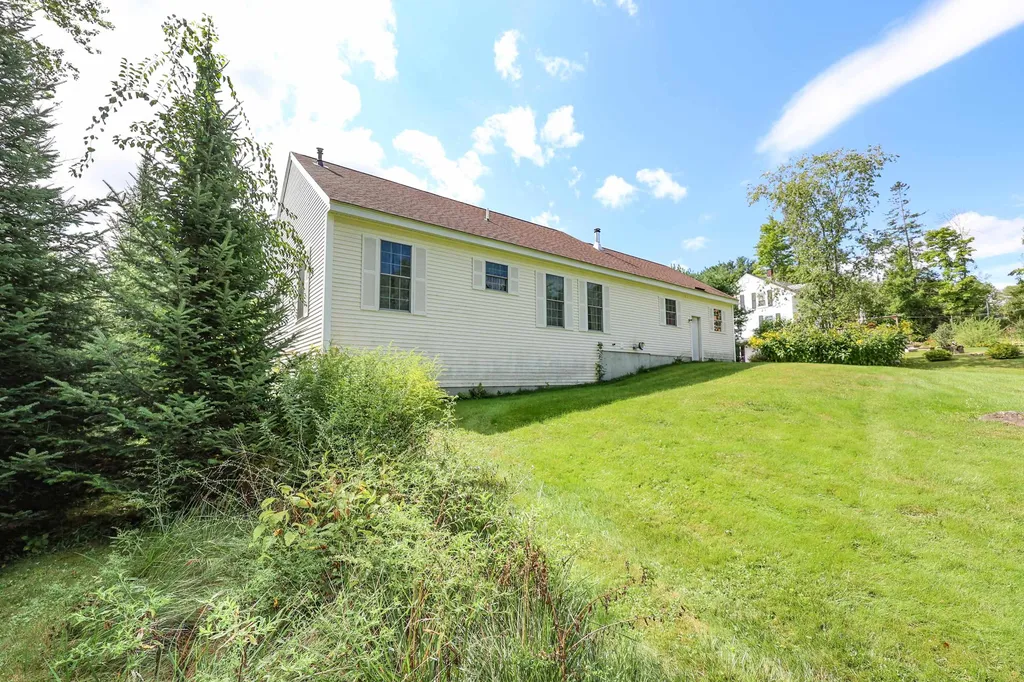 5 Pleasant Street Antrim NH 03440