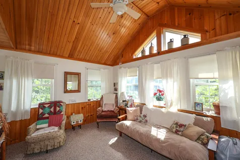 5 Pleasant Street Antrim NH 03440