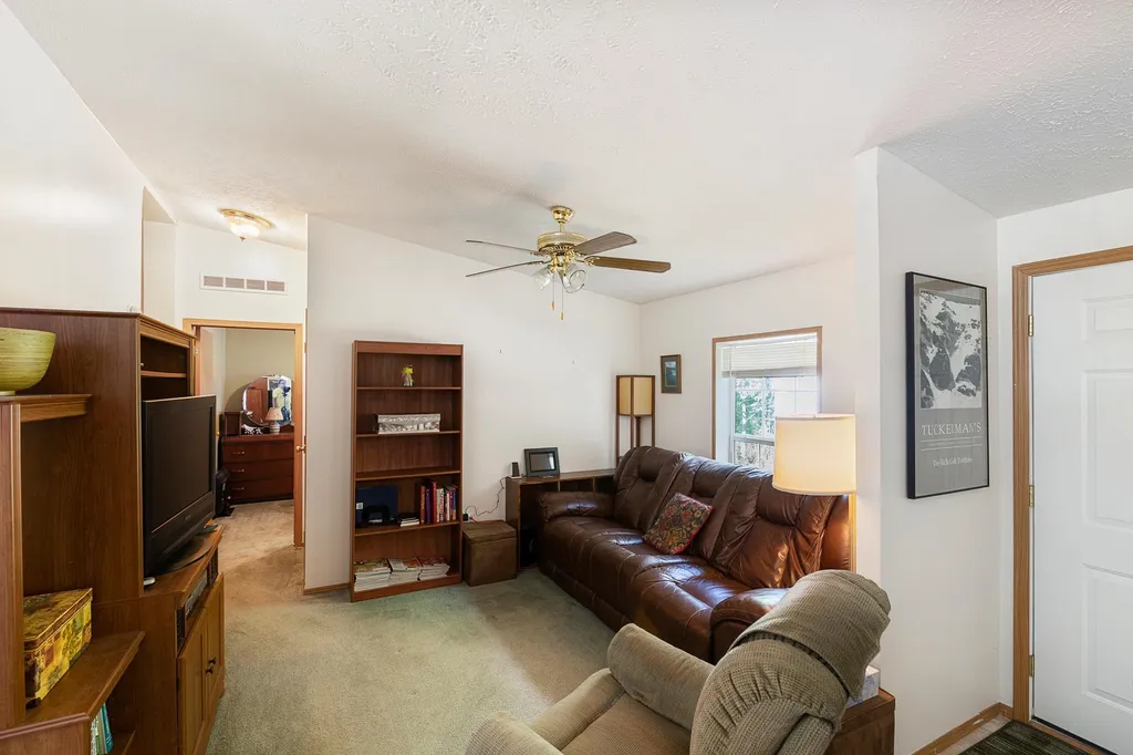 37 North Road Sunapee NH 03782