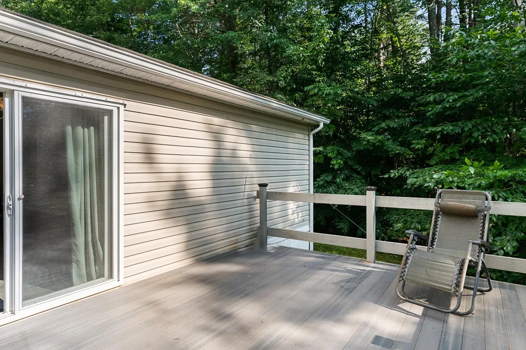 37 North Road Sunapee NH 03782