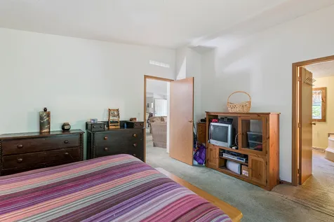 37 North Road Sunapee NH 03782