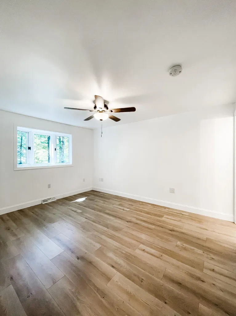 21 Franklin Pierce Drive Webster NH 03303