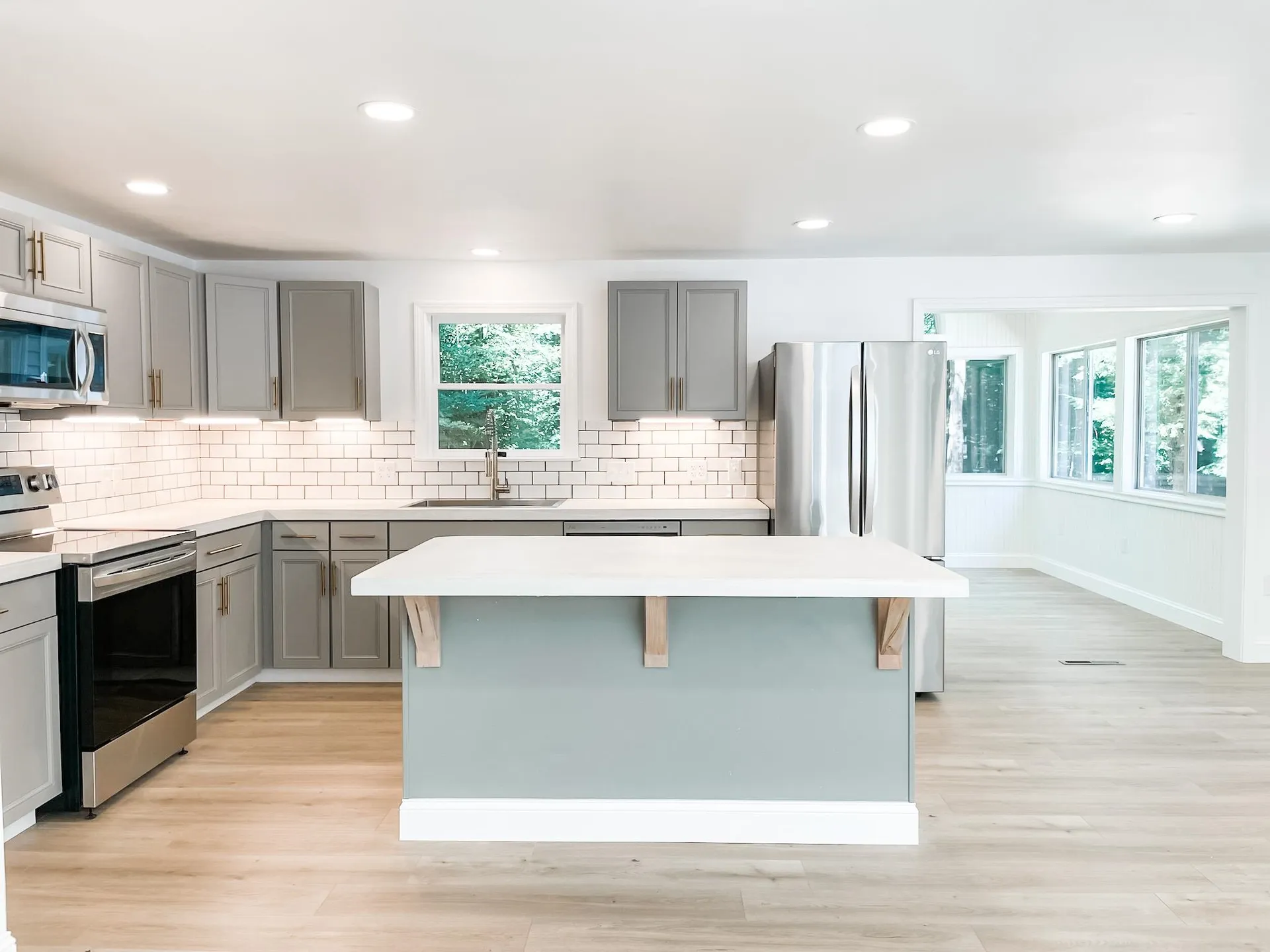 21 Franklin Pierce Drive Webster NH 03303