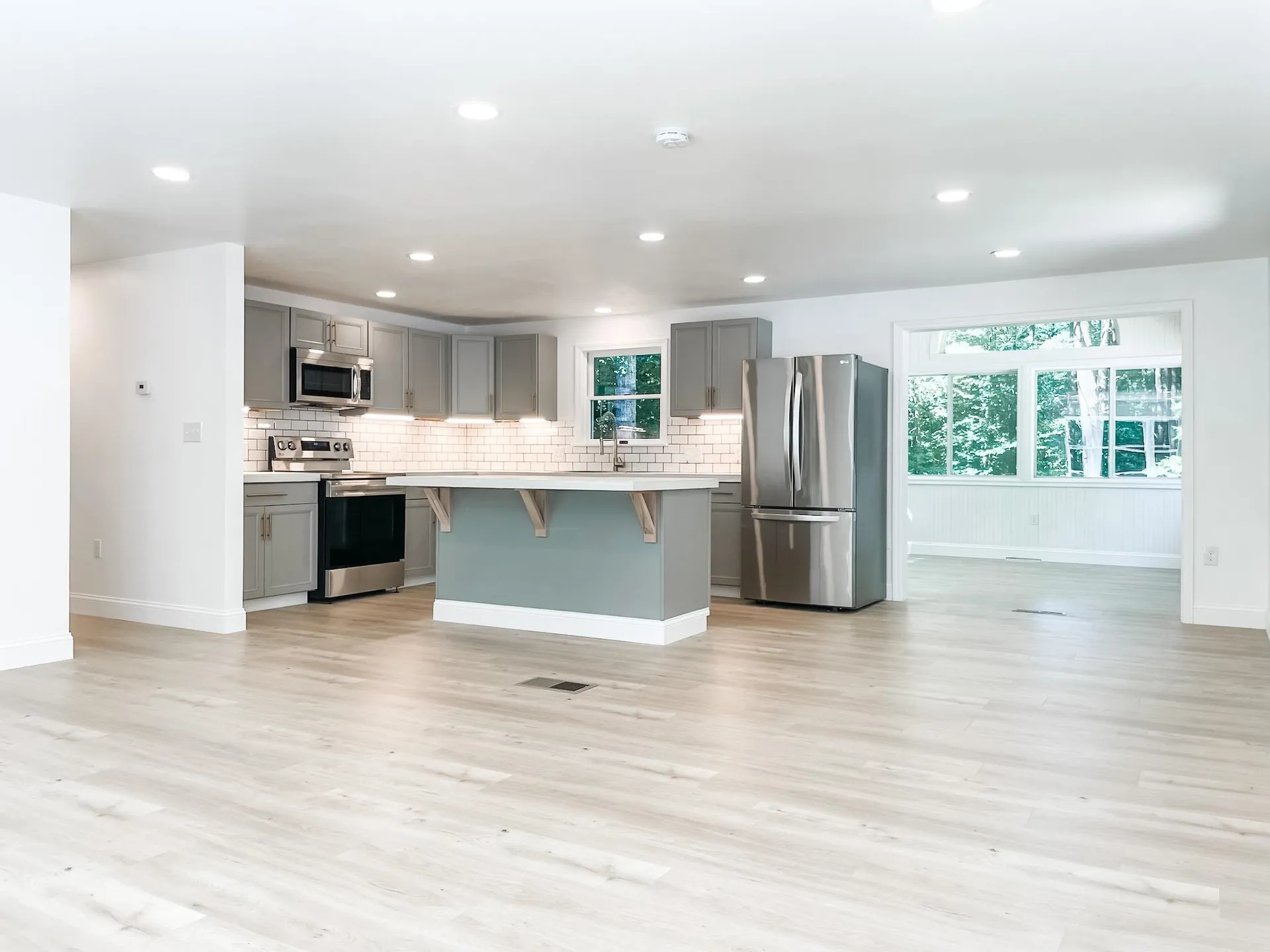 21 Franklin Pierce Drive Webster NH 03303