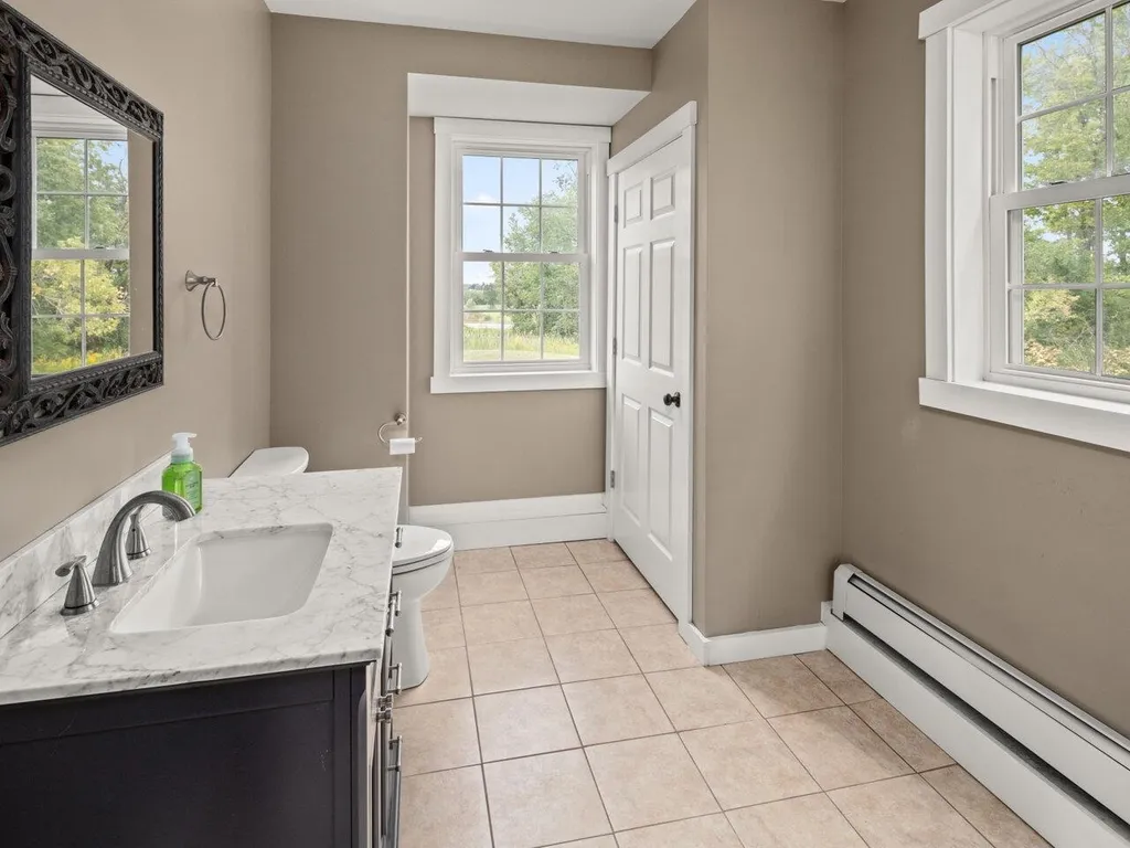 21 North Leno Lane Middlebury VT 05753