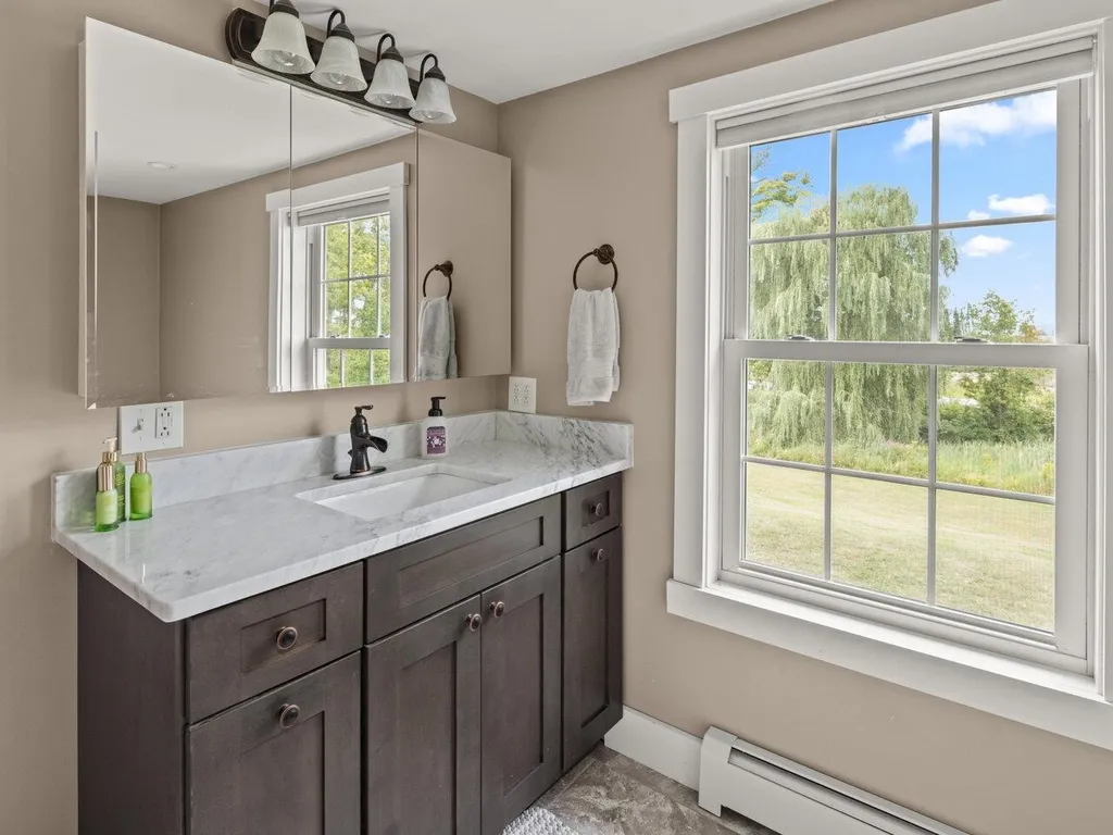 21 North Leno Lane Middlebury VT 05753